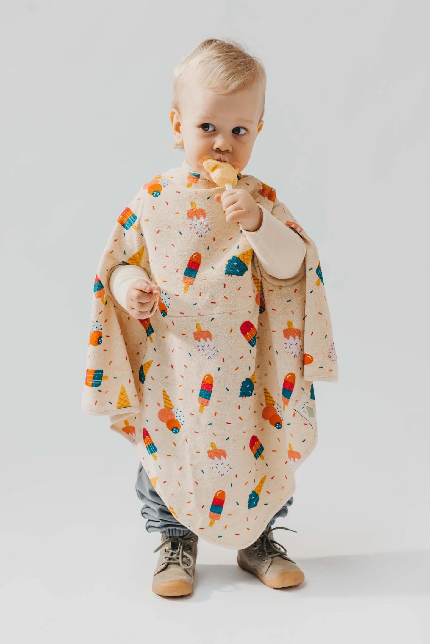 Limited Edition. Lätzchen "Boo" , Ice Cream. Frottee. wasserdicht | Little Casimir