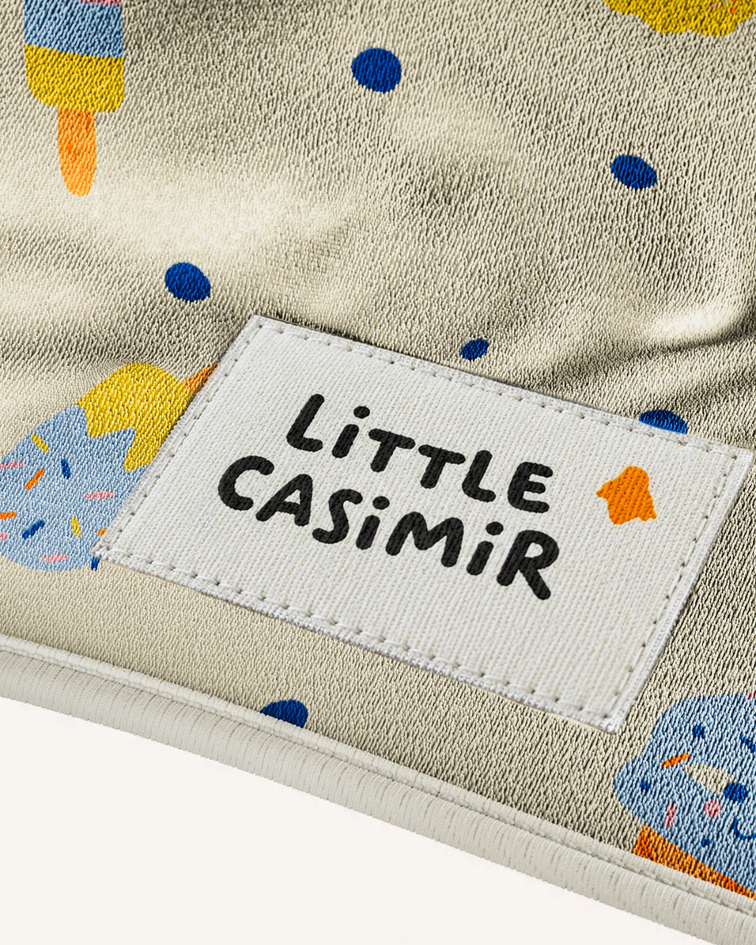 Lätzchen. Ice Cream. wasserdicht | Little Casimir