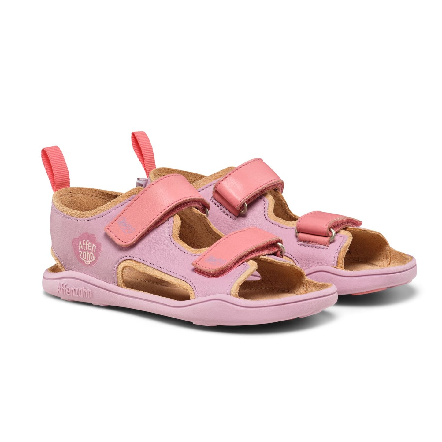 Leder Airy Sandale aus Leder mit Klettverschluss, leicht und klassisch, perfekt für sonnige Tage und maximales Barfuß-Gefühl.