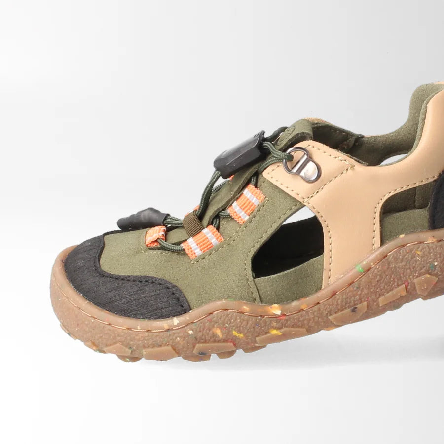 bLIFESTYLE landschildkröteSTYLE Khaki | Veganer Barfußschuh, Nahaufnahme