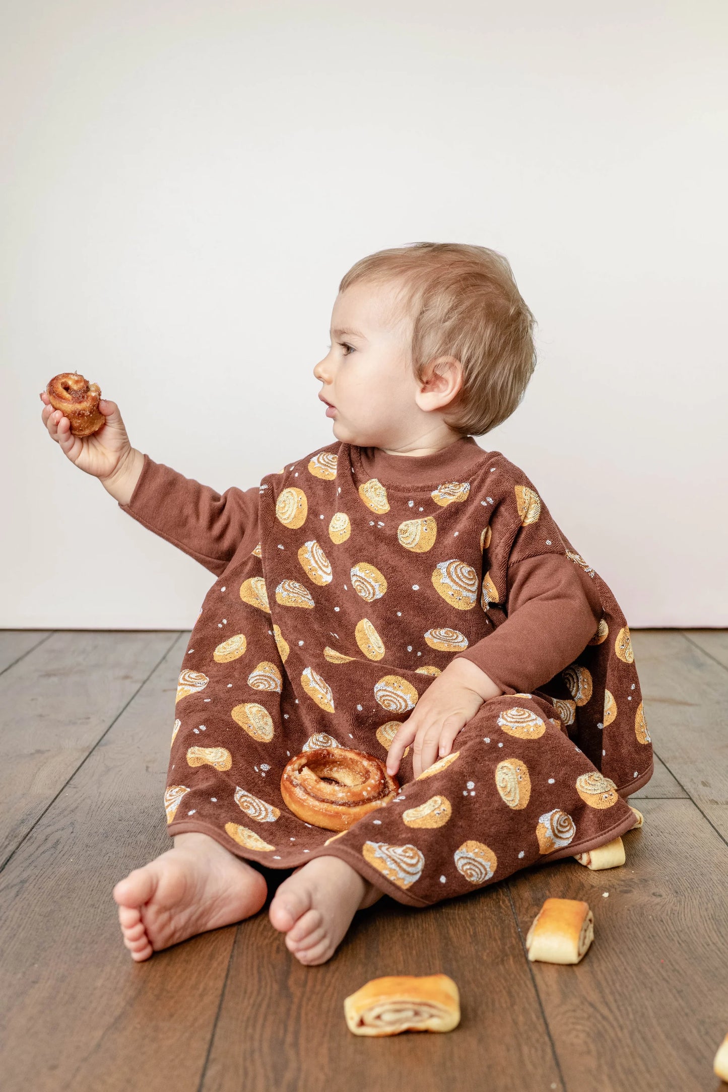 Limited Edition. Lätzchen "Boo" , Cinnamon Friends. Frottee. wasserdicht | Little Casimir