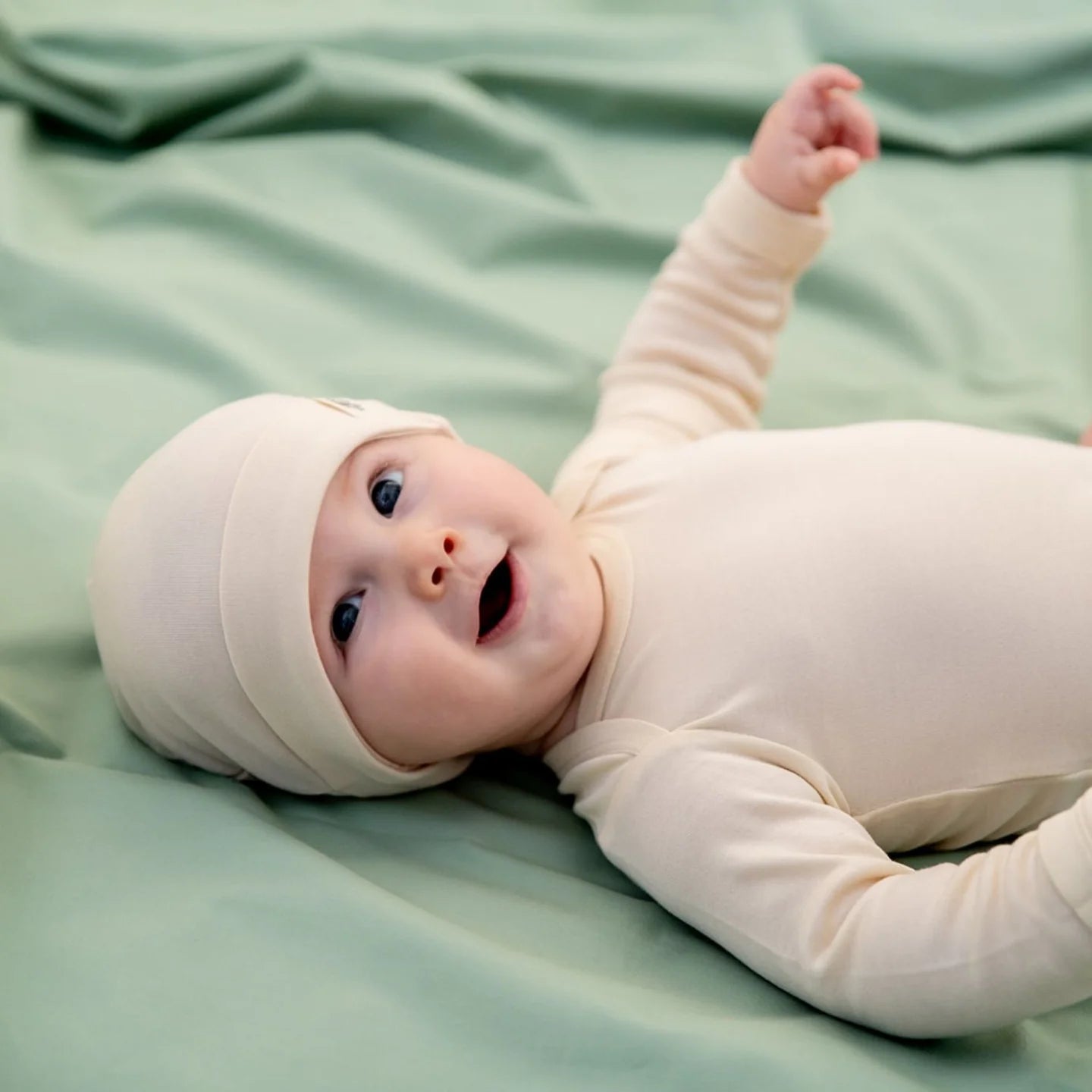 Baby Body Langarm | cute beige