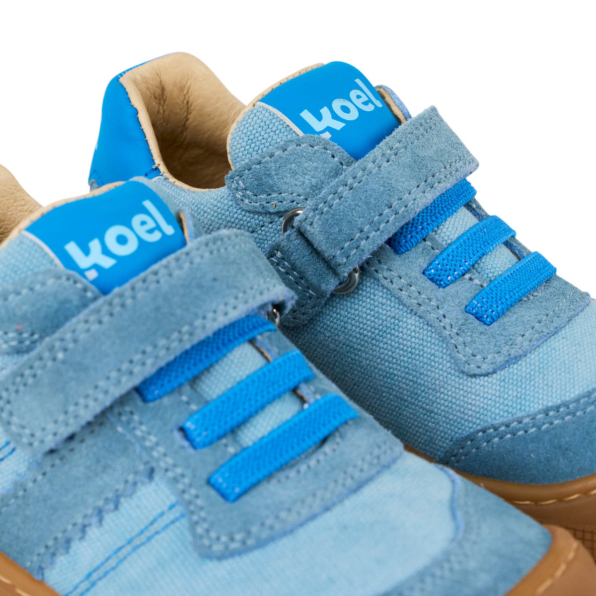 Koel Dylan Brafußsneaker für Kinder in schönem blau, Nahaufnahme