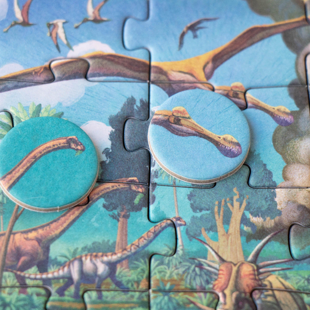 Londji Mini-Beobachtungspuzzle „Tiny Dinosaurs“