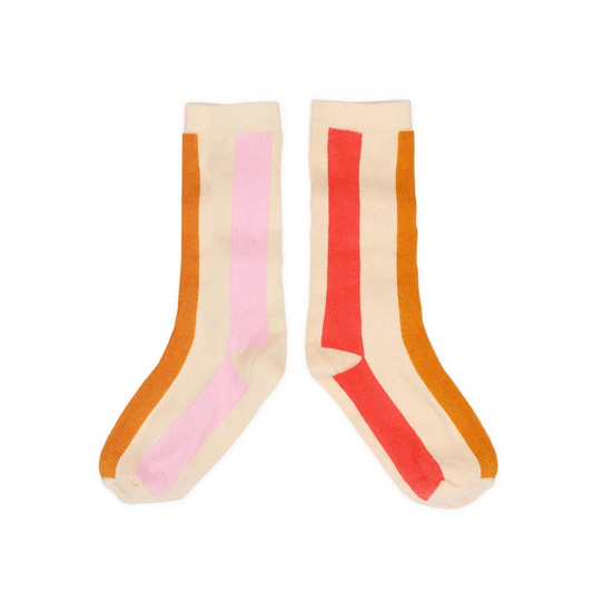 Coole Socken. Gestreift. Nectarine