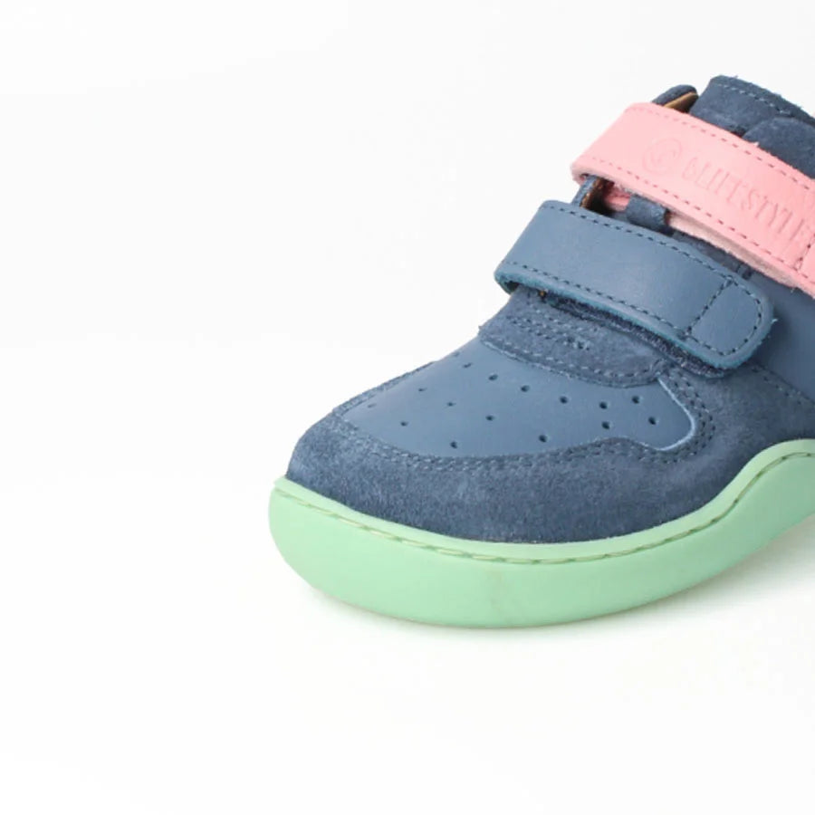 bLIFESTYLE anurafroschSTYLE Meerblau Rosa, Nahaufnahme