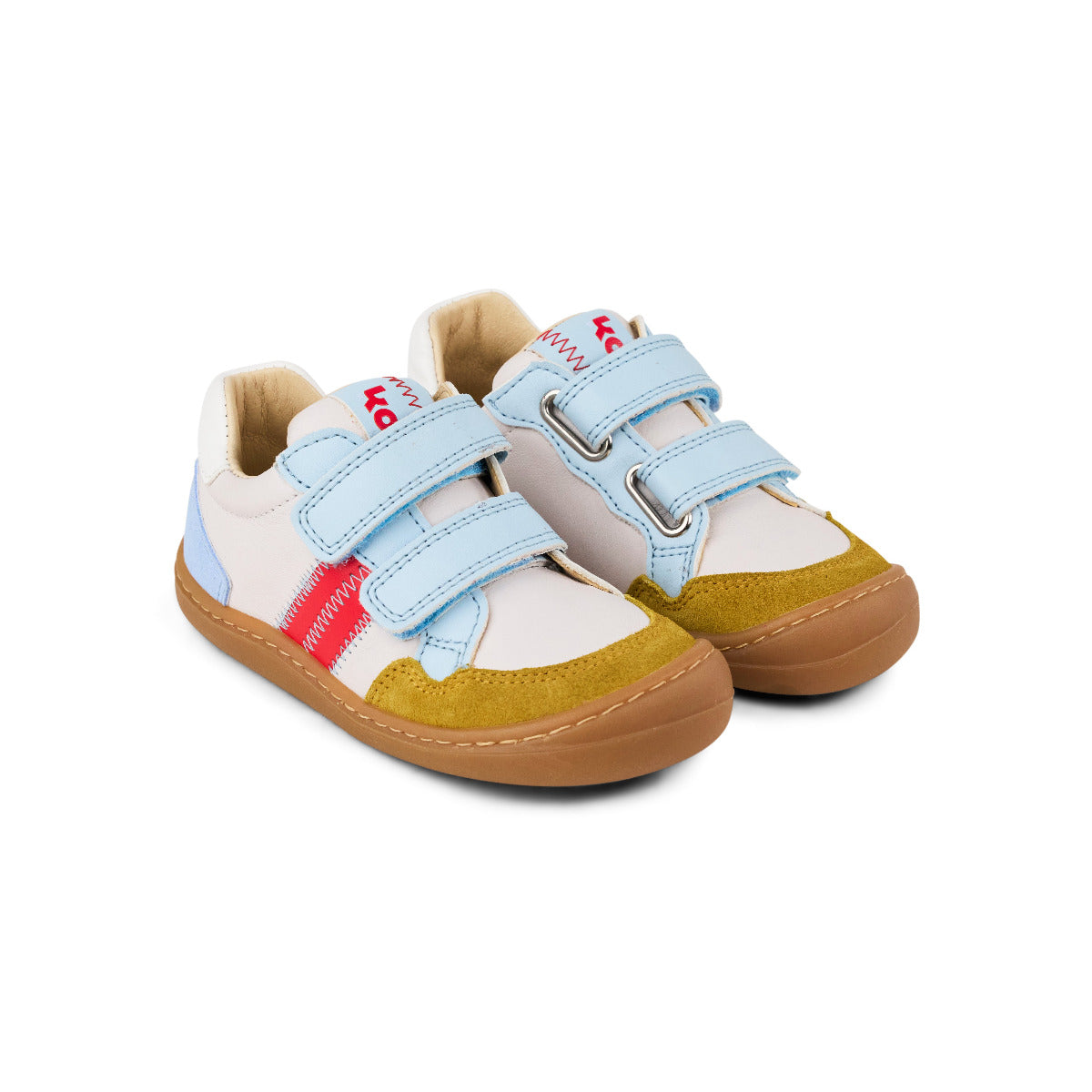Koel barfuß sneaker in weiß, blau, neuon orange und gelb.