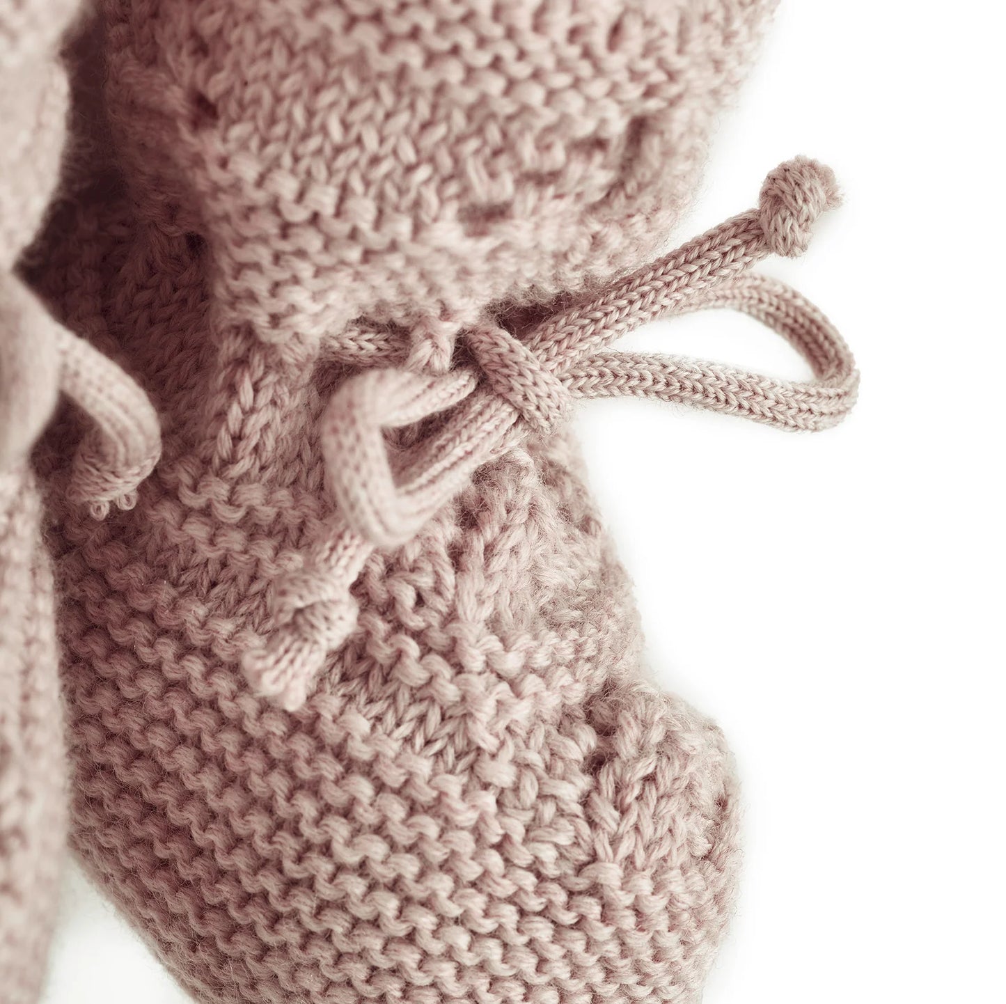 Grobstrick Babyschühchen zum Binden | HALFEN
