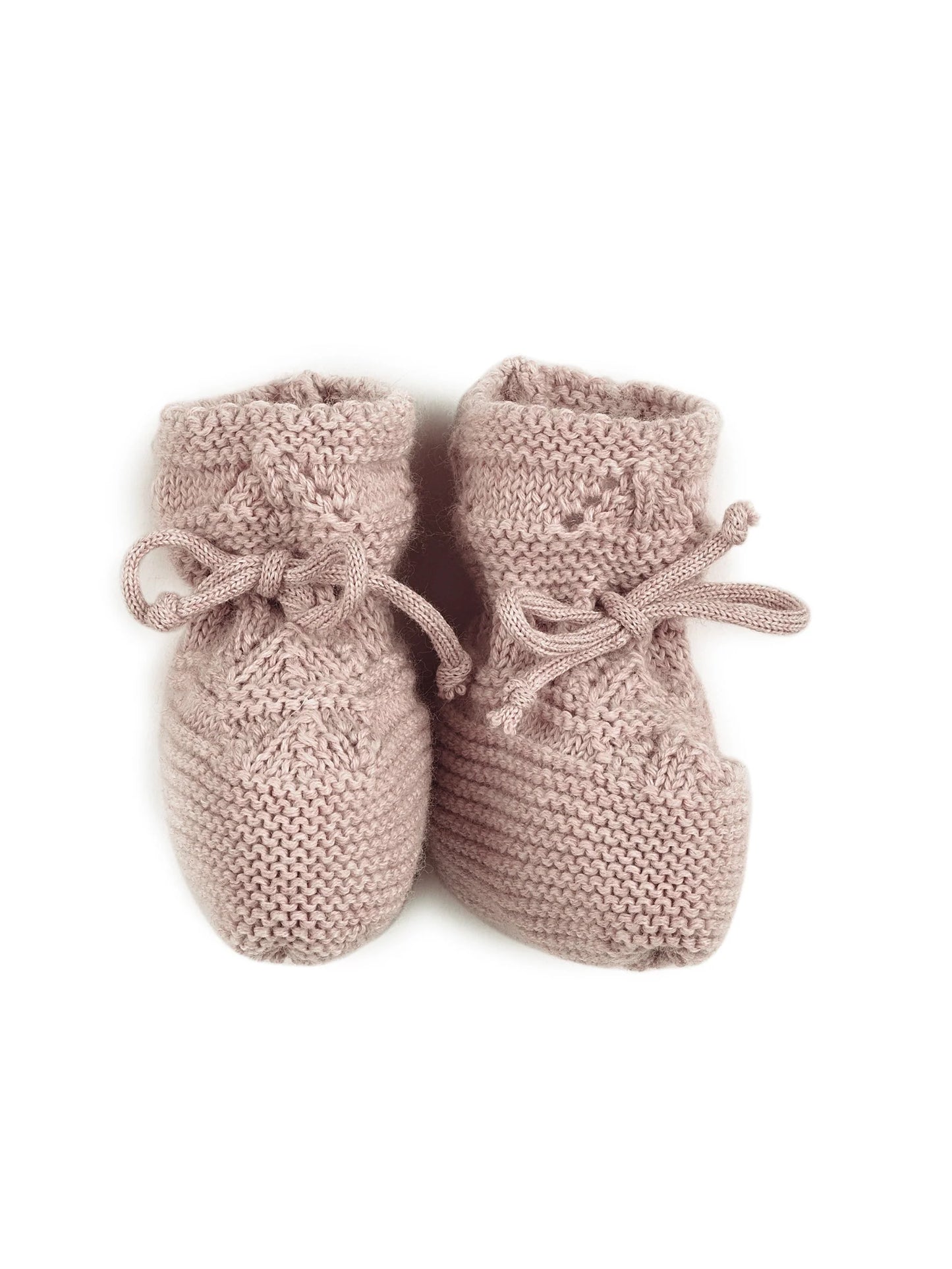Grobstrick Babyschühchen zum Binden | HALFEN