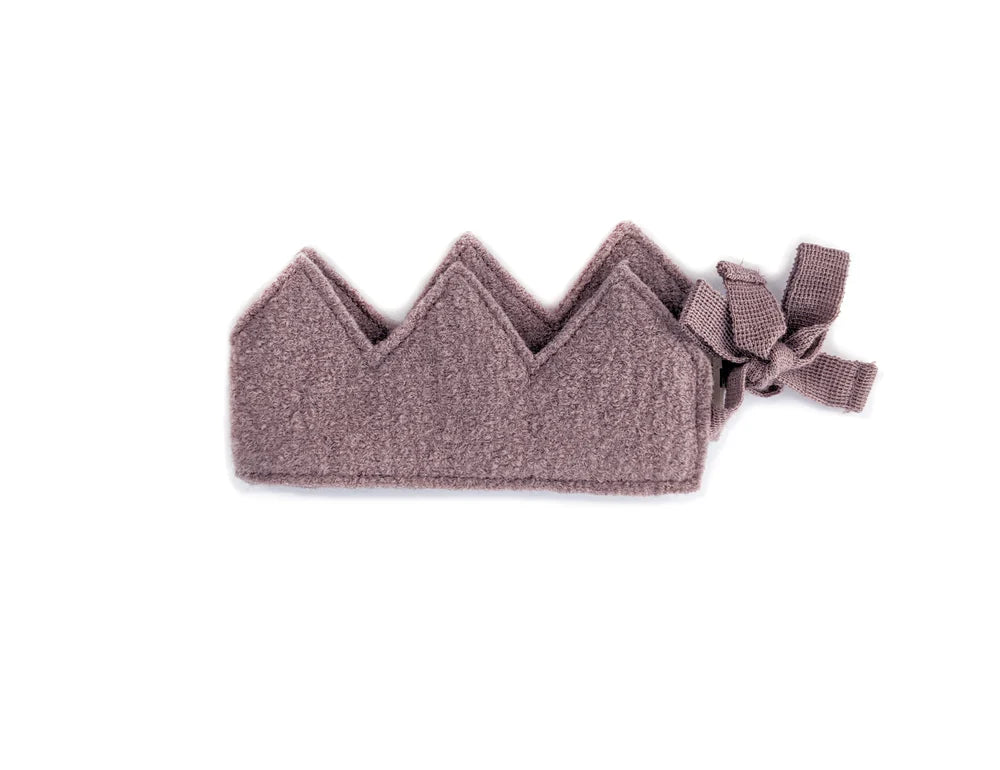 Handgefertigte Walk Krone für Kindergeburtstag: Nachhaltig, weich & vielseitig! Mauve | HALFEN