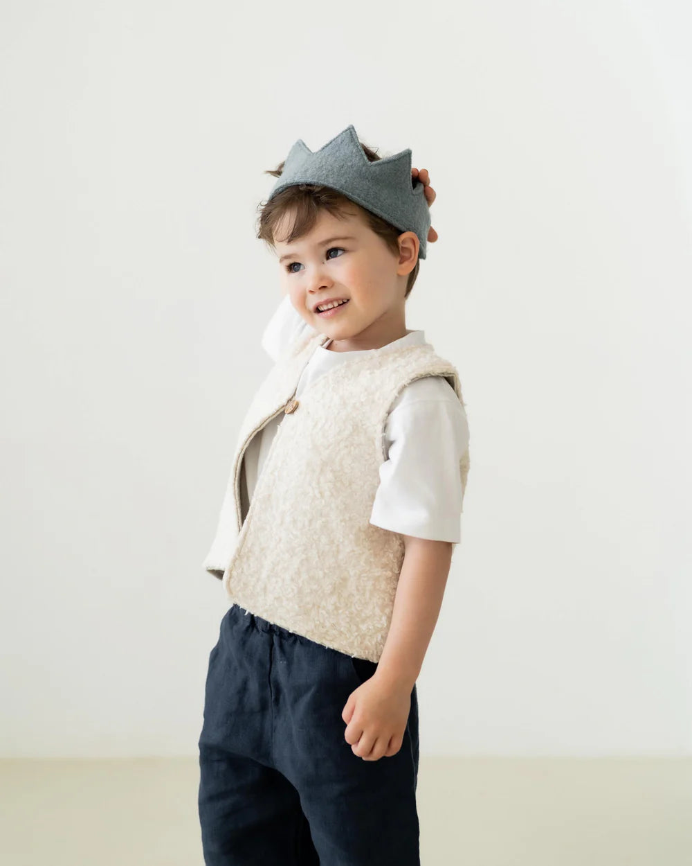 Handgefertigte Walk Krone für Kindergeburtstag: Nachhaltig, weich & vielseitig! Mauve | HALFEN