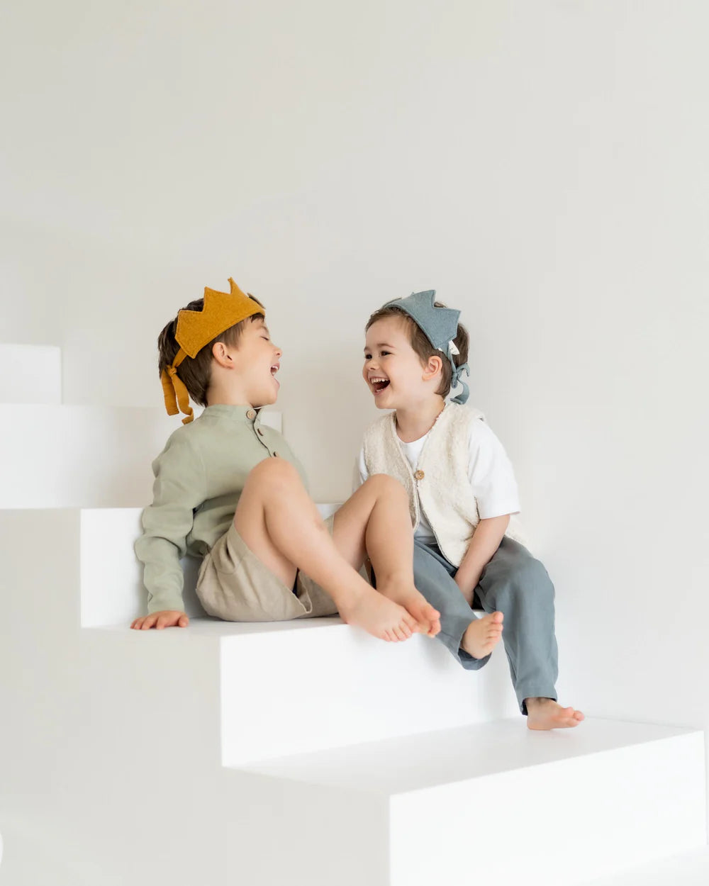Handgefertigte Walk Krone für Kindergeburtstag: Nachhaltig, weich & vielseitig! Mauve | HALFEN