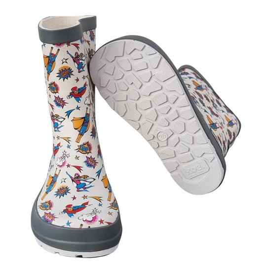 Gummistiefel. Superhelden. Weit | Koel4Kids
