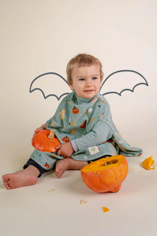 Limited Edition. Lätzchen "Boo", Happy Halloween. Frottee. wasserdicht | Little Casimir