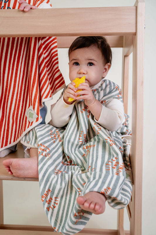 Limited Edition. Lätzchen "Boo", Little and Hungry Mint. Frottee. wasserdicht | Little Casimir