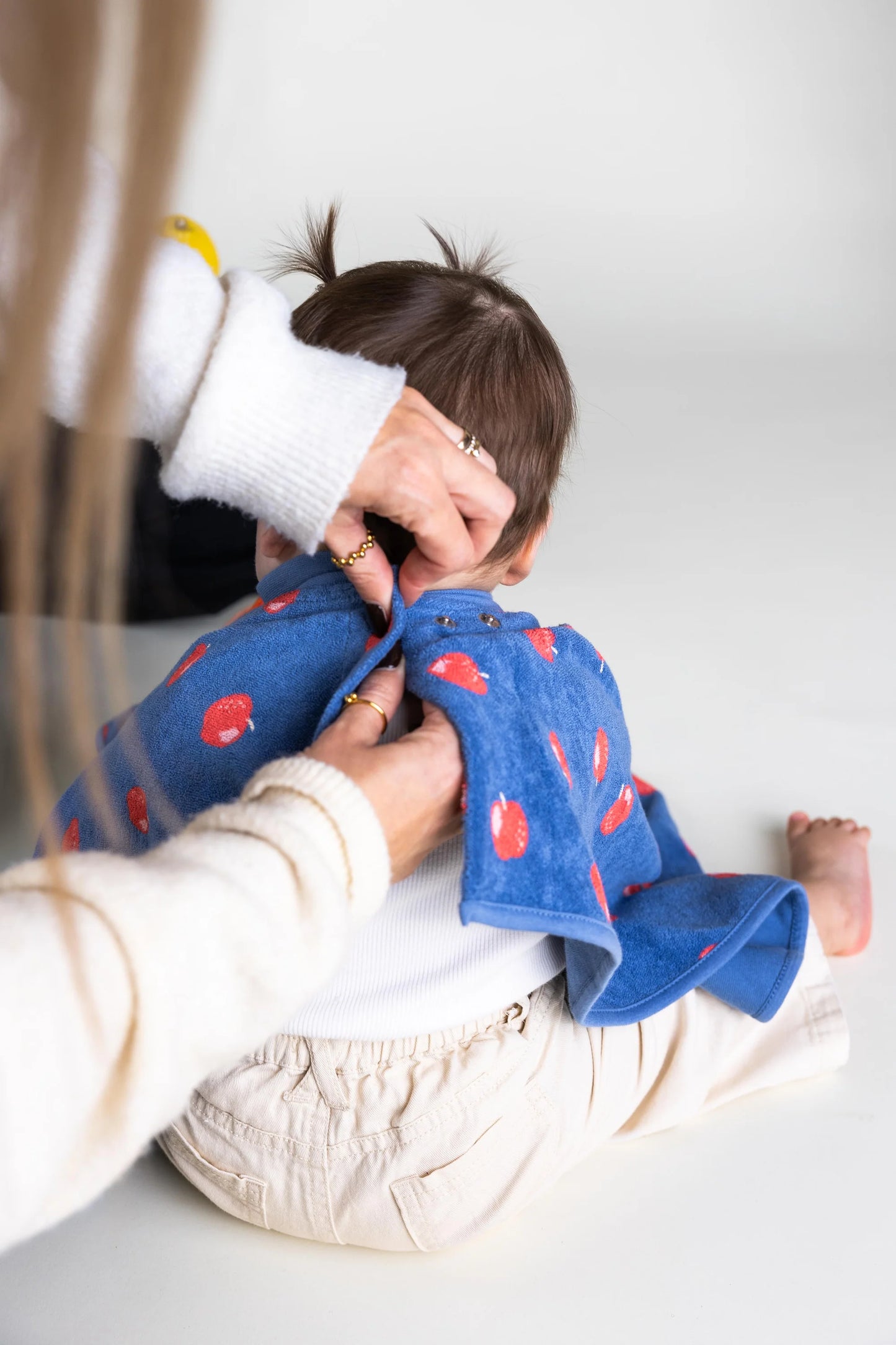 Lätzchen "Boo" Frottee. wasserdicht | Little Casimir