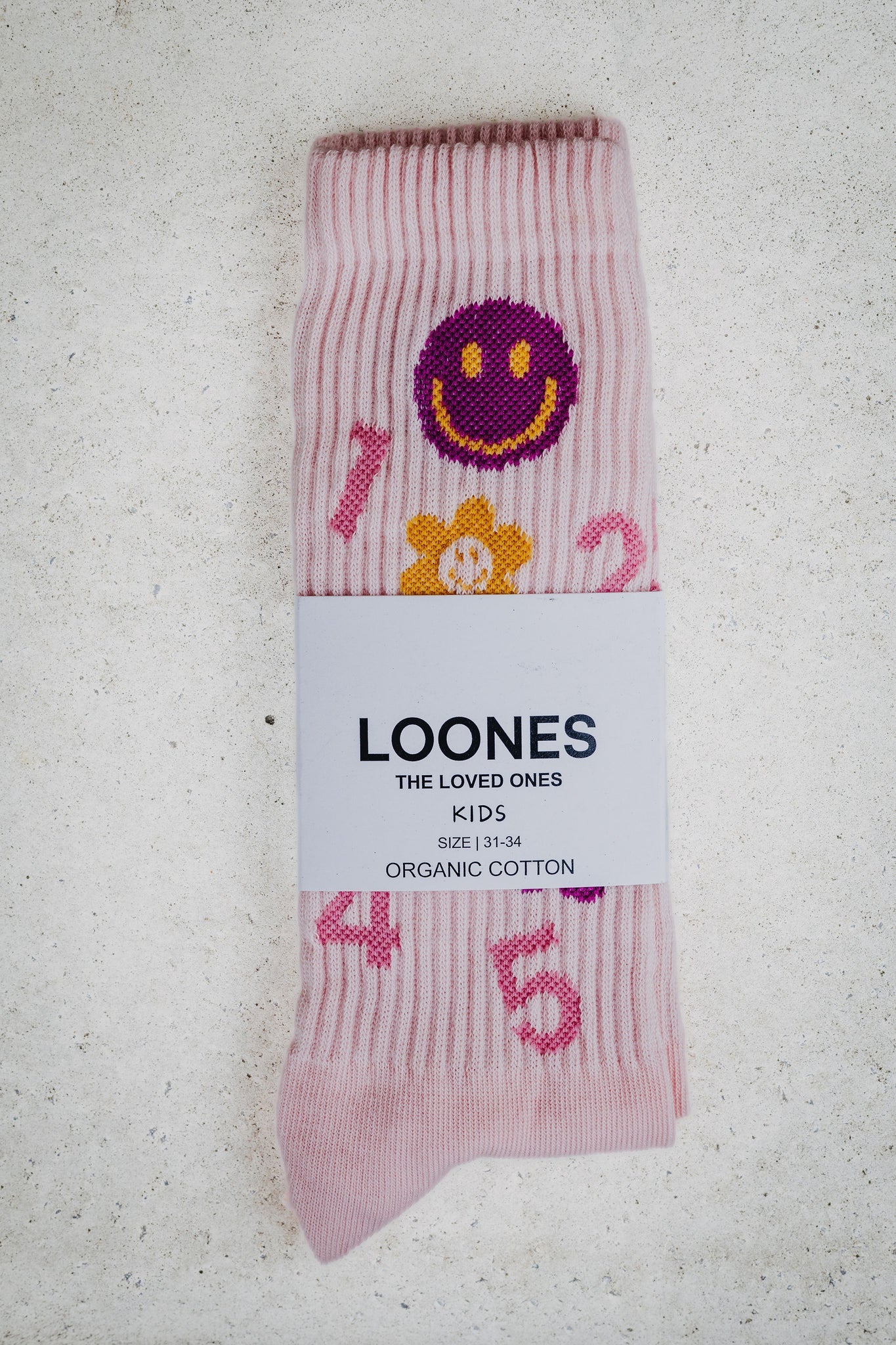 Schulkind Socken. Zahlen. rose. Biobaumwolle | LOONES
