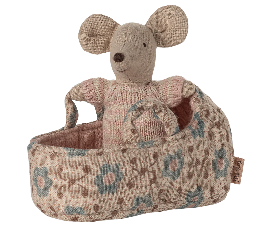 Babymaus in einer Tragetasche. rosa | Maileg