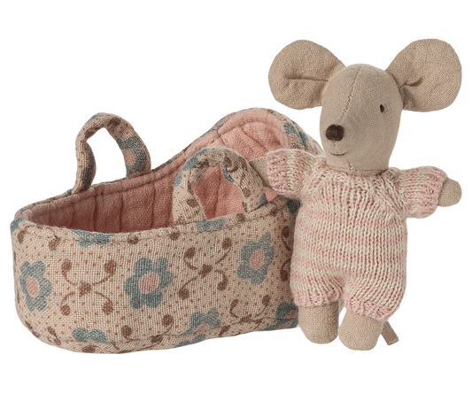 Babymaus in einer Tragetasche. rosa | Maileg