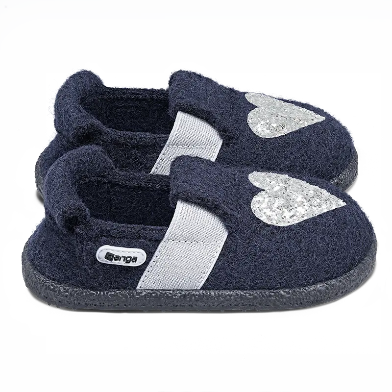 Hausschuhe. Wolle. Herzen. dunkel blau | Nanga